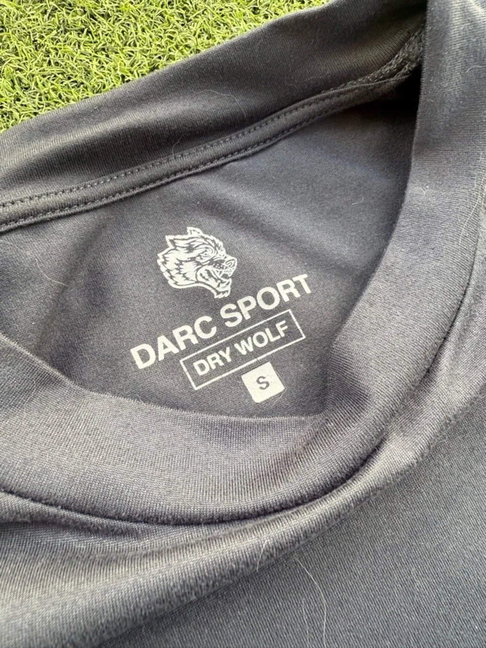 MODERN GRAPHIC SPORTSWEAR ATHLETIC DARC SPORT GREY DRY WOLF GYM ELASTIC TEE - Picture 4 of 10